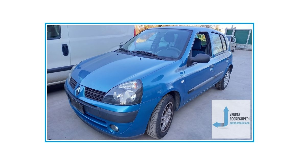 RENAULT CLIO 2a Serie  del 2003 parti usate e ricambi - Tipo Motore D7FG7