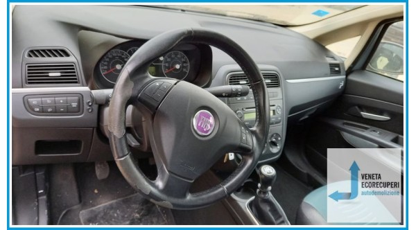 FIAT GRANDE PUNTO 2Y del 2008 parti usate e ricambi - Tipo Motore 199A4000