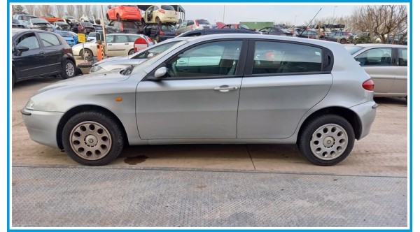 ALFA ROMEO 147 W8 del 2001 parti usate e ricambi - Tipo Motore 937A2000