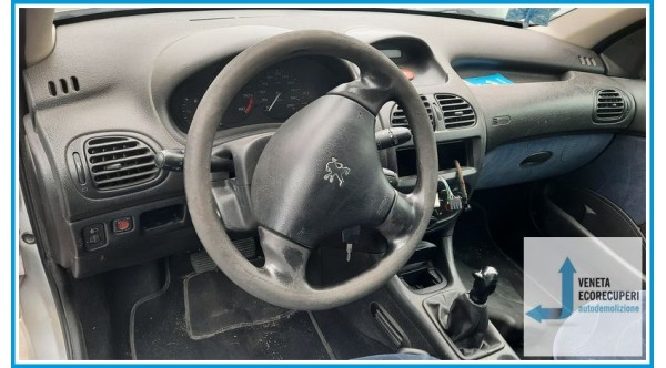 PEUGEOT 206  del 2002 parti usate e ricambi