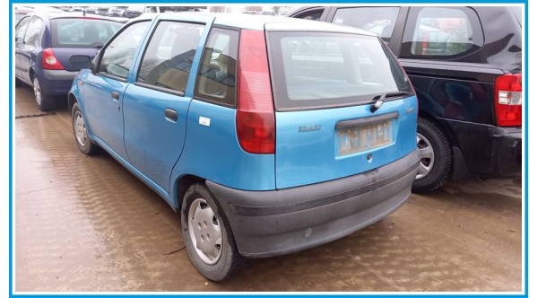 FIAT PUNTO 1a Serie  del 1997 parti usate e ricambi - Tipo Motore 176B2000
