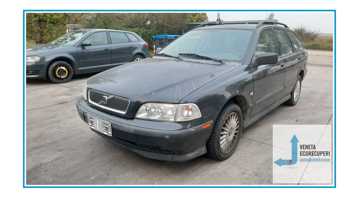 VOLVO Serie 40  del 2000 parti usate e ricambi - Tipo Motore D4192T2