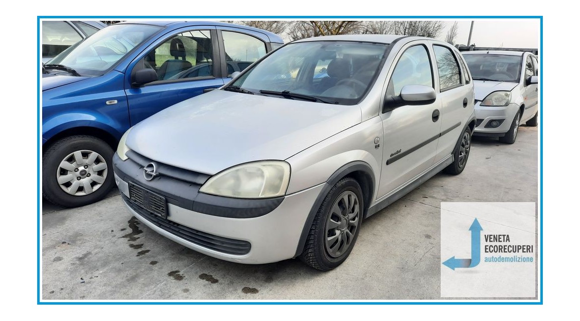 OPEL CORSA X01 del 2001 parti usate e ricambi - Tipo Motore Z10XE