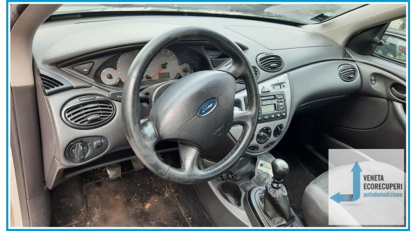 FORD FOCUS CAK del 2004 parti usate e ricambi - Tipo Motore FFDA
