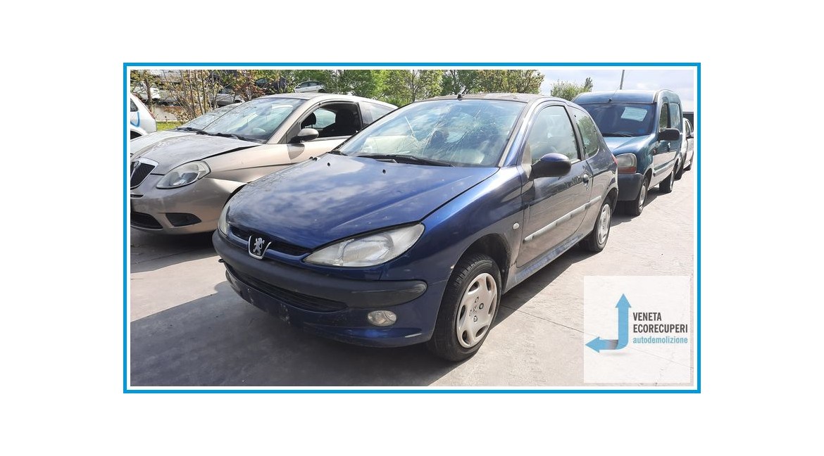 PEUGEOT 206  del 2000 parti usate e ricambi