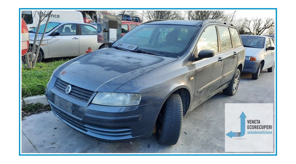 FIAT STILO 2C del 2003...