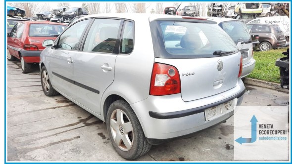 VOLKSWAGEN POLO 9N del 2002 parti usate e ricambi - Tipo Motore AMF