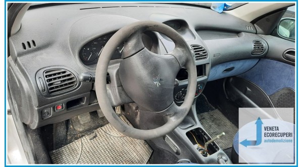PEUGEOT 206  del 2002 parti usate e ricambi - Tipo Motore KFW