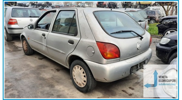 FORD FIESTA DX del 1997 parti usate e ricambi - Tipo Motore DHA