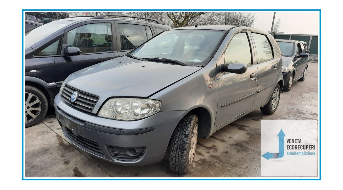 FIAT PUNTO 1N/1P del 2005 parti usate e ricambi - Tipo Motore 188A4000