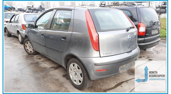 FIAT PUNTO 1N/1P del 2005 parti usate e ricambi - Tipo Motore 188A4000
