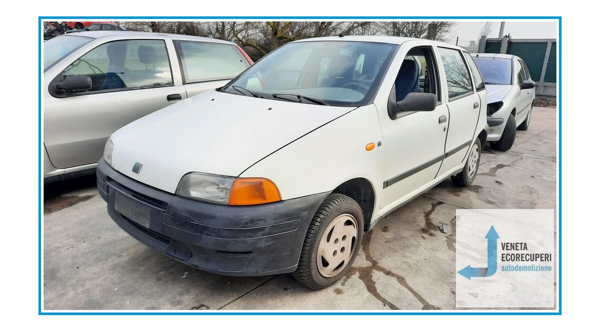 FIAT PUNTO 1a Serie  del 1997 parti usate e ricambi - Tipo Motore 176B2000
