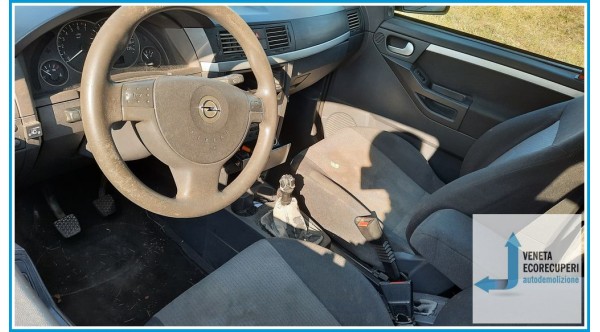 OPEL MERIVA X03 del 2005 parti usate e ricambi - Tipo Motore Z16XE