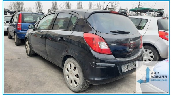 OPEL CORSA S07 del 2010 parti usate e ricambi - Tipo Motore Z12XEP