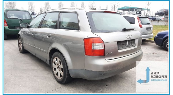 AUDI A4 8E del 2004 parti usate e ricambi - Tipo Motore AVF