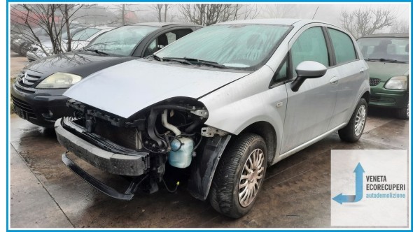 FIAT GRANDE PUNTO 3X del 2008 parti usate e ricambi - Tipo Motore 350A1000