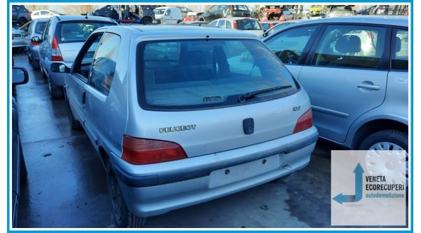 PEUGEOT 106  del 1999 parti usate e ricambi