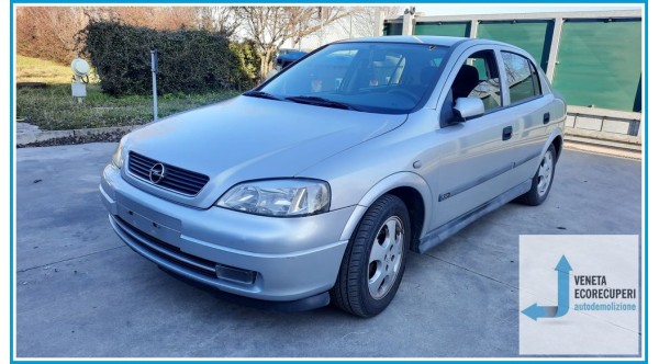 OPEL ASTRA T98 del 2000 parti usate e ricambi - Tipo Motore X14XE