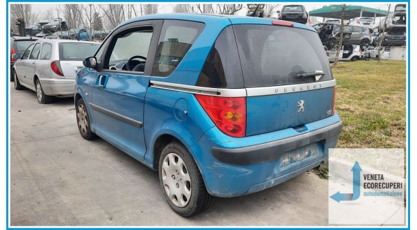 PEUGEOT 1007  del 2009 parti usate e ricambi - Tipo Motore 8HZ