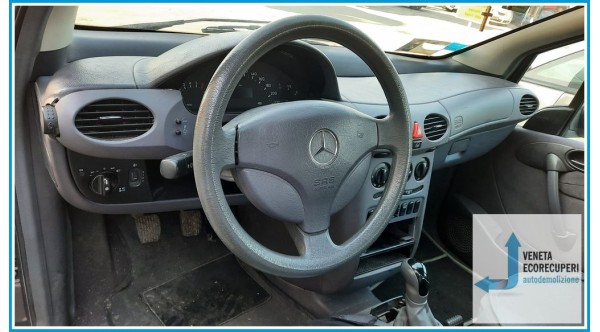 MERCEDES-BENZ Classe A Lunga V168 del 2002 parti usate e ricambi - Tipo Motore 166940