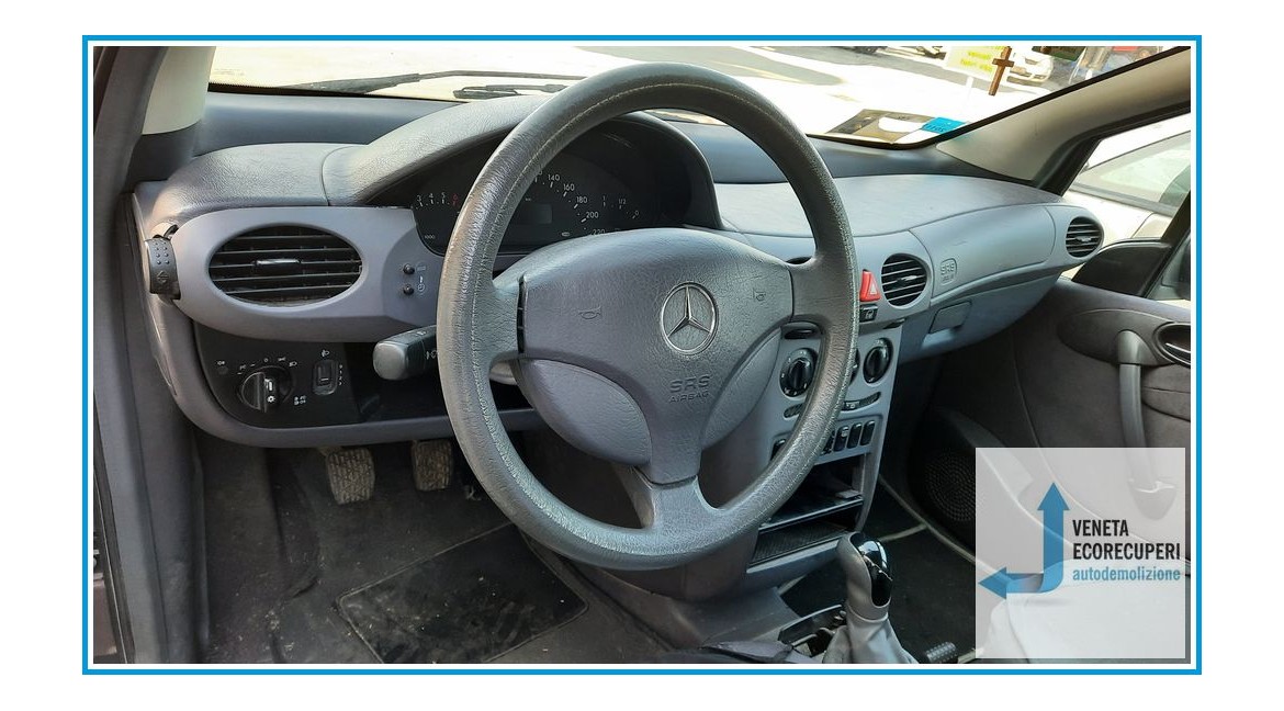 MERCEDES-BENZ Classe A Lunga V168 del 2002 parti usate e ricambi - Tipo Motore 166940