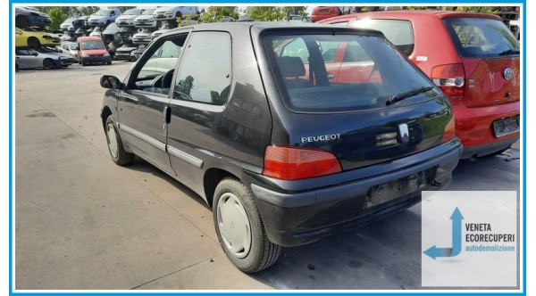 PEUGEOT 106  del 1997 parti usate e ricambi